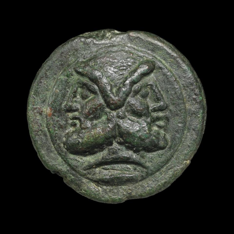 「雅努斯」（Janus）是古羅馬神話中的雙面神。（圖片來源：British Museum）