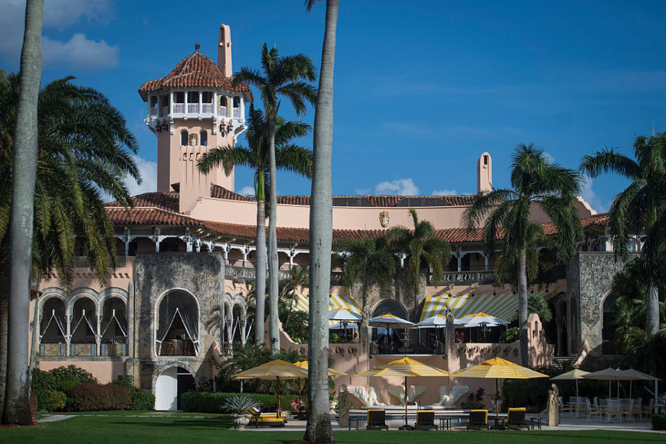 Der Luxus-Club Mar-a-Lago wurde 1985 von Trump gekauft. Das Anwesen gibt es bereits seit 1927. (Bild: Getty Images)