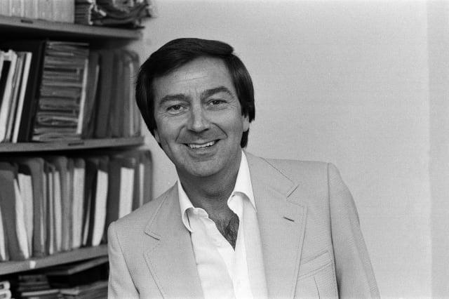 Des O'Connor