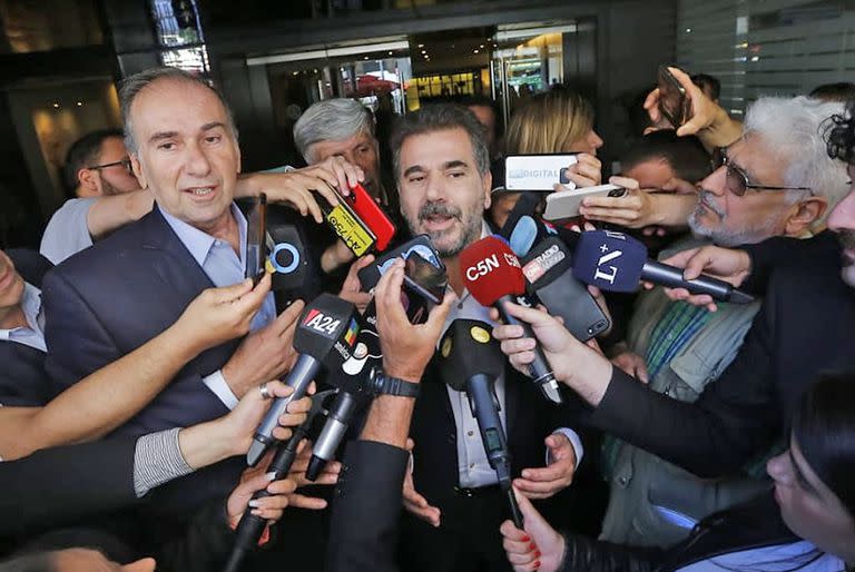 Terminó el desayuno del PRO. Mauricio Macri; Diego Santilli; Federico Pinedo; Cristian Ritondo