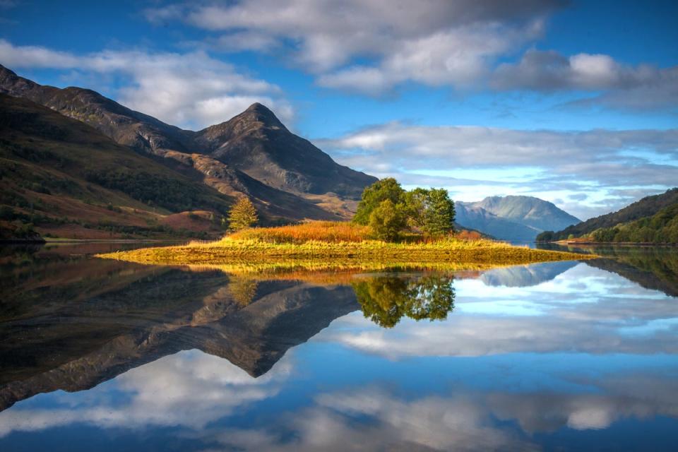 Trek Loch Leven’s shores and the historic Glencoe while discovering the Scottish Highlands (Getty Images/iStockphoto)