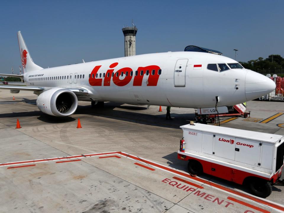 Lion Air crash: Boeing pilots had ‘40 seconds to fix error’ in simulation of deadly flight