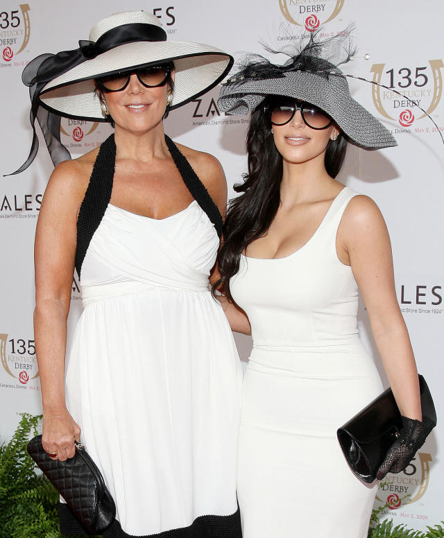 Kris Jenner Poses in Mary Jane Heels at Tiffany & Co.'s Lock Party –  Footwear News