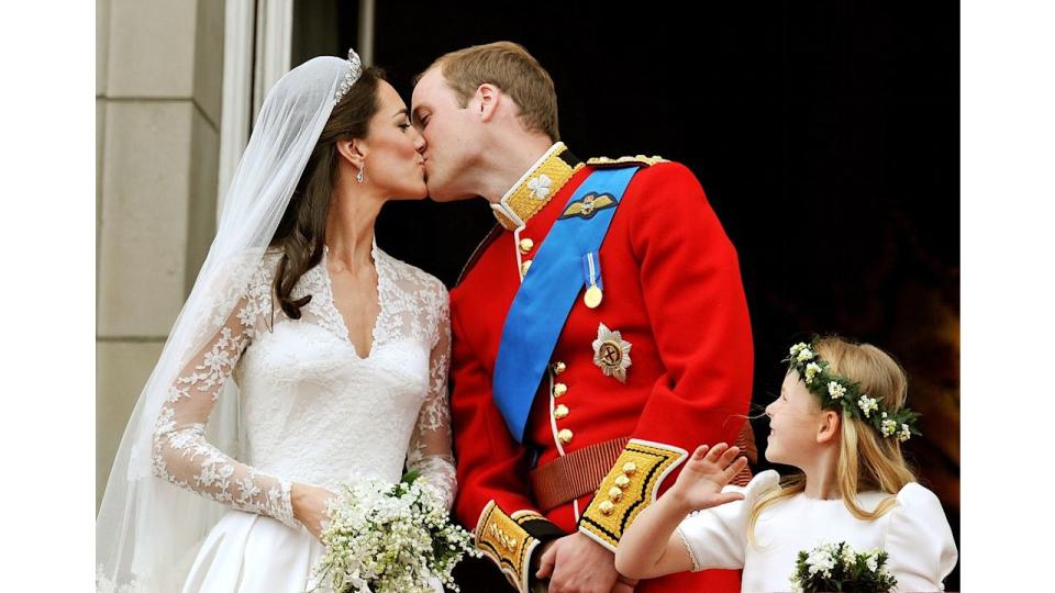 The Prince and Princess of Wales' famous post-wedding kiss occured on the Buckingham Palace balcony