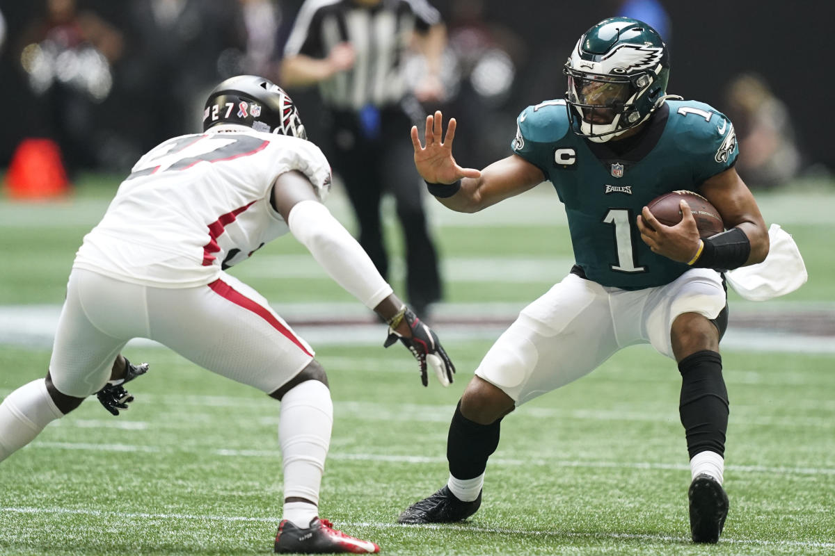 NFL 2021: Jordan Mailata winning over Philadelphia Eagles fans before  Atlanta Falcons season-opener at Mercedes Benz Stadium