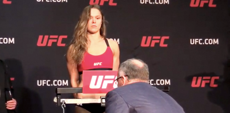 Ronda Rousey Makes Quick Work of Early Weigh-in (UFC 207 Weigh-in Results)