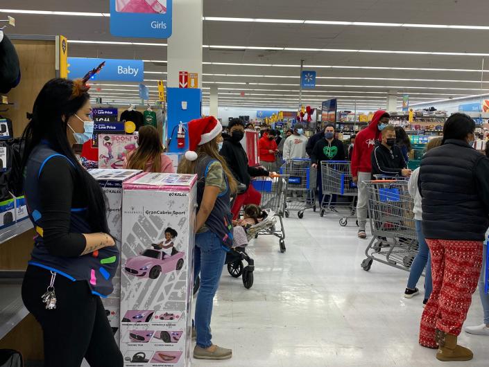 A crowd of shoppers at a Walmart on Black Friday in LA