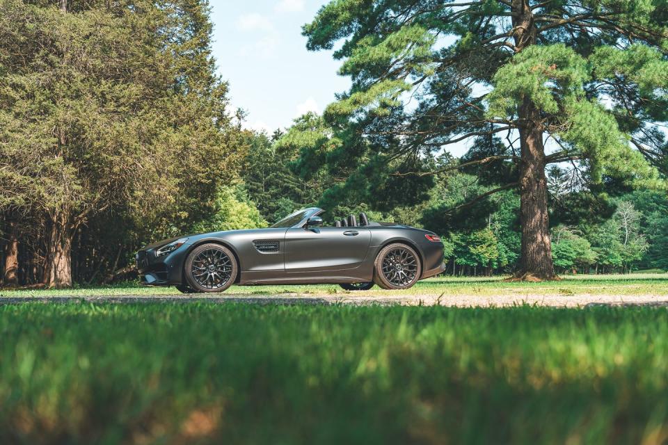 Mercedes-AMG GT Coupe and Roadster