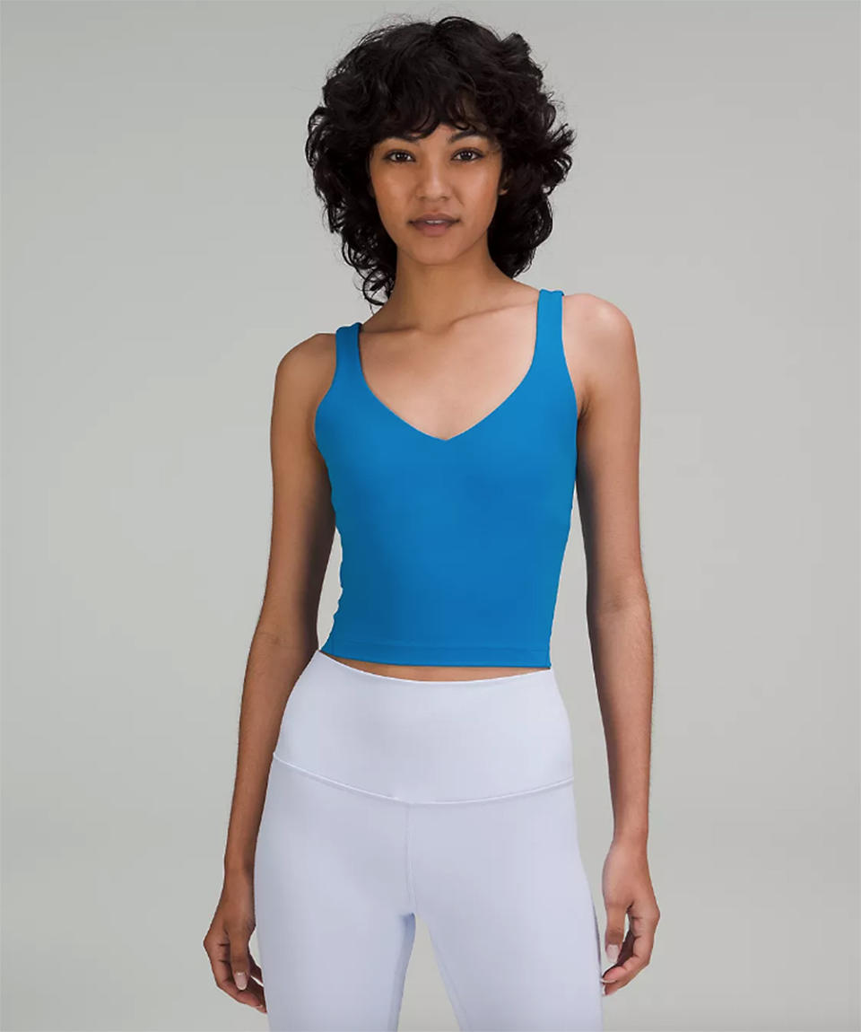 15-weekend-deals-lululemon-align-top