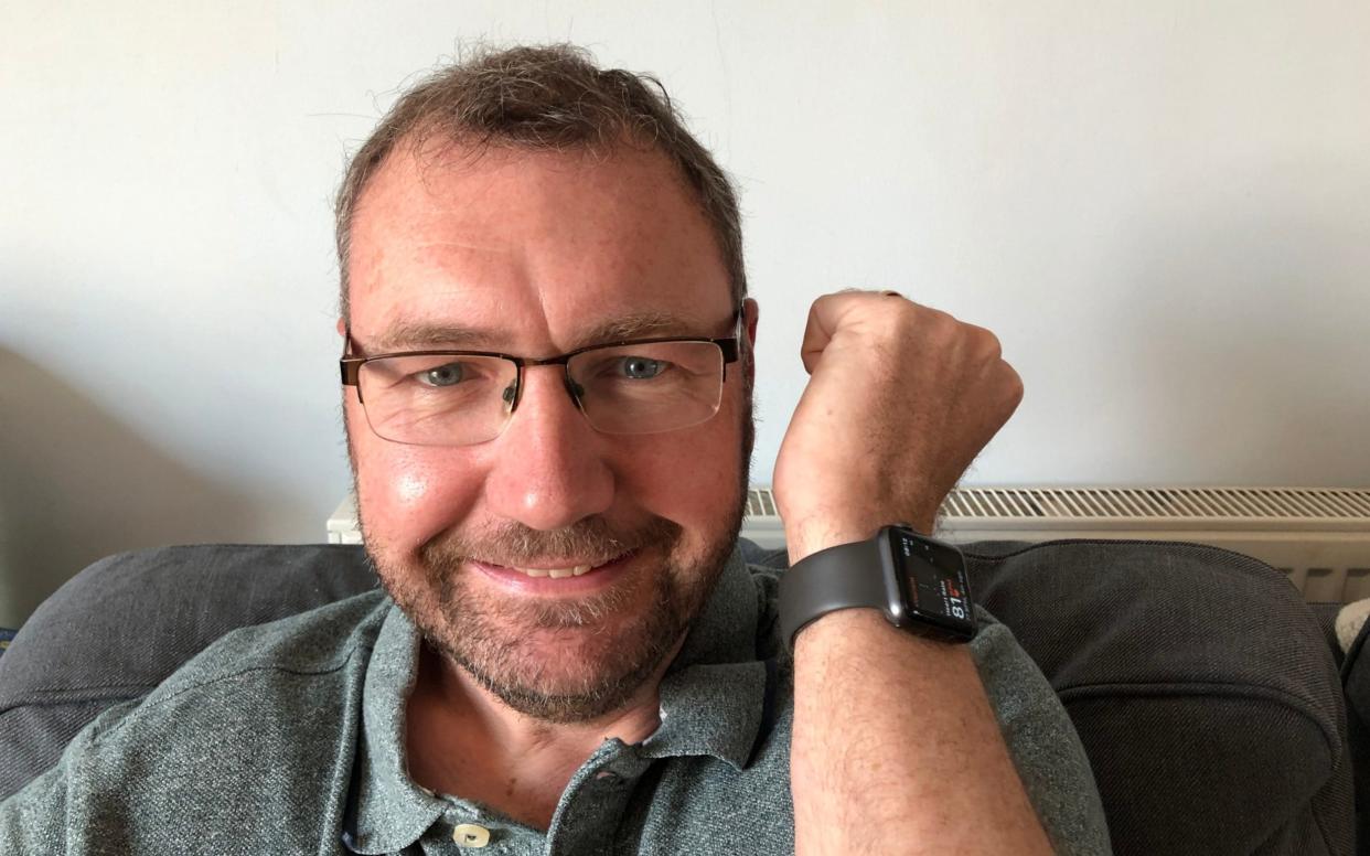 A father received life saving surgery after his Apple Watch warned him he had a low heart rate. - Triangle News