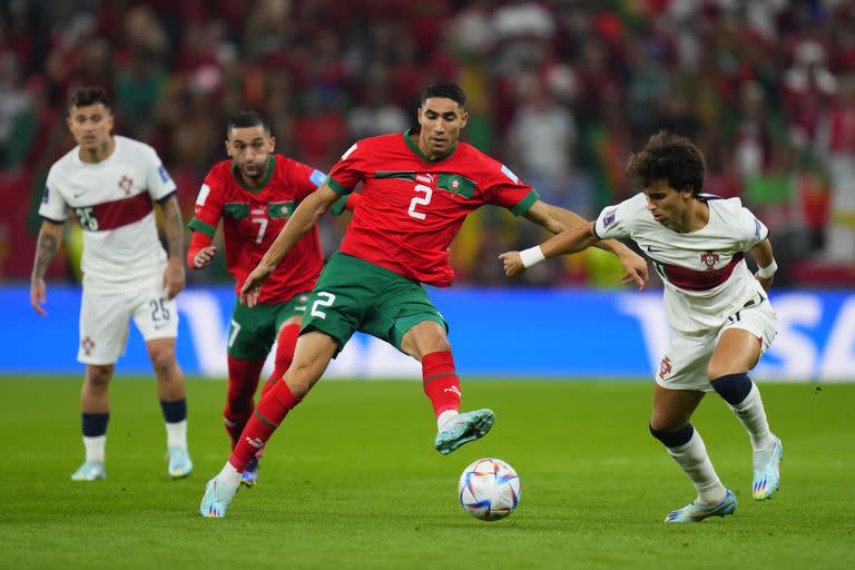 Marruecos superó al seleccionado de Cristiano Ronaldo y se metió en semifinales de la Copa del Mundo