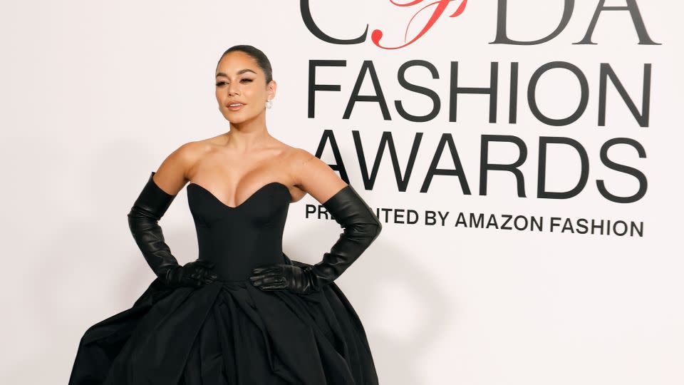 Vanessa Hudgens wore a timeless black Vera Wang gown. - Taylor Hill/FilmMagic/Getty Images