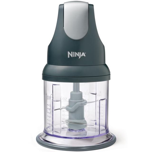 Kitchen Pros Explain Why You Need a Mini Food Processor — Good Housekeeping