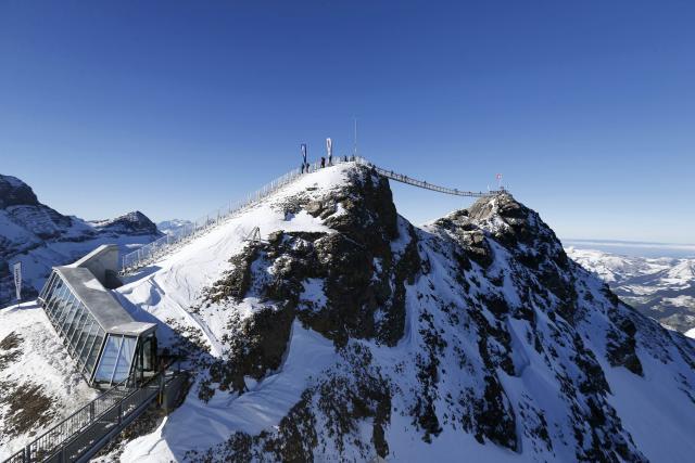 Walking from peak to peak and other epic thrills in Switzerland's adventure  capital - CNA Luxury