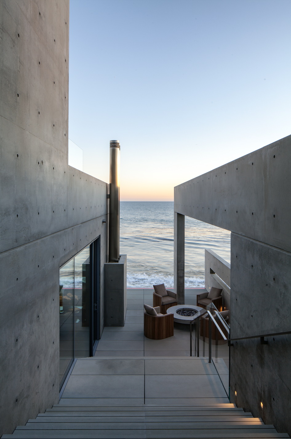 Tadao Ando House - Malibu - Beachfront Real Estate