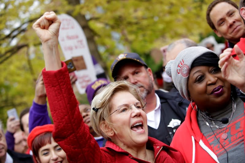 Democratic presidential candidate Senator Elizabeth Warren visits a picket line of striking teachers in Chicago