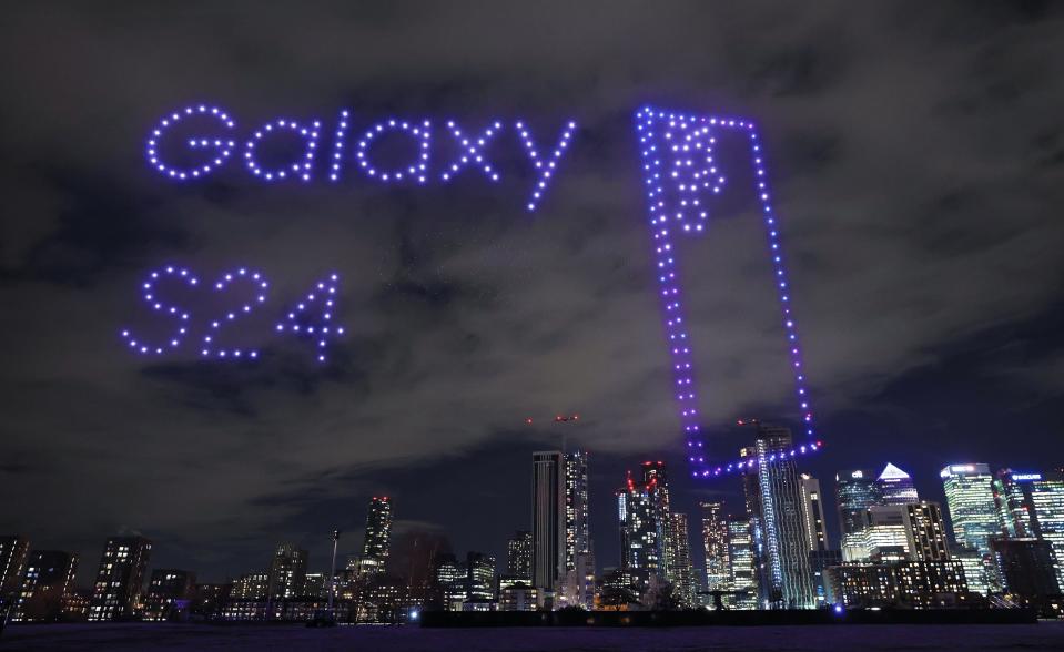 550 drones form UFOs, planets and phones in the sky above London, at the Samsung Galaxy S24 launch event