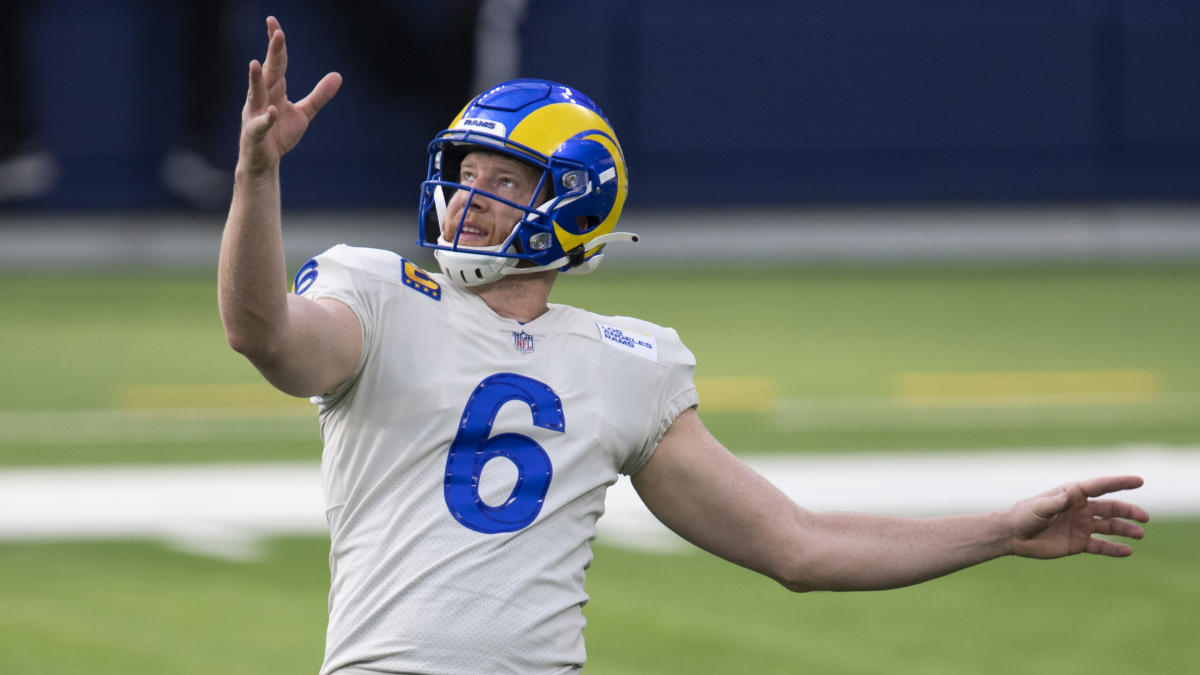 Baker Mayfield bought Carolina Panthers No. 6 from Johnny Hekker