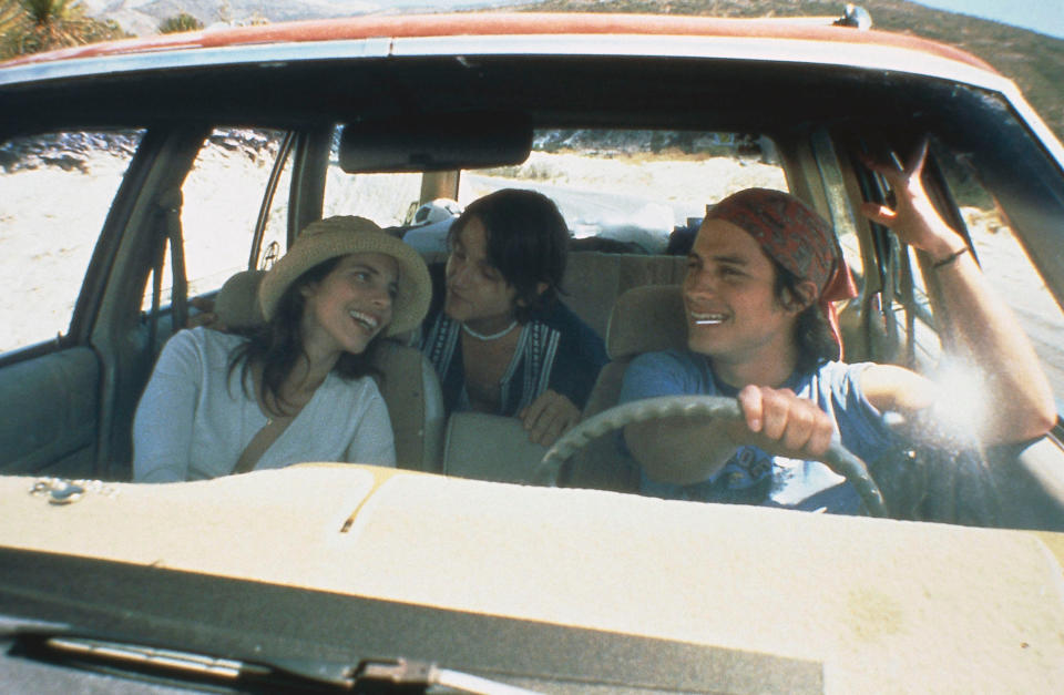 Y Tu Mamá También is a road-trip flick that will make you yearn to head for Mexico.