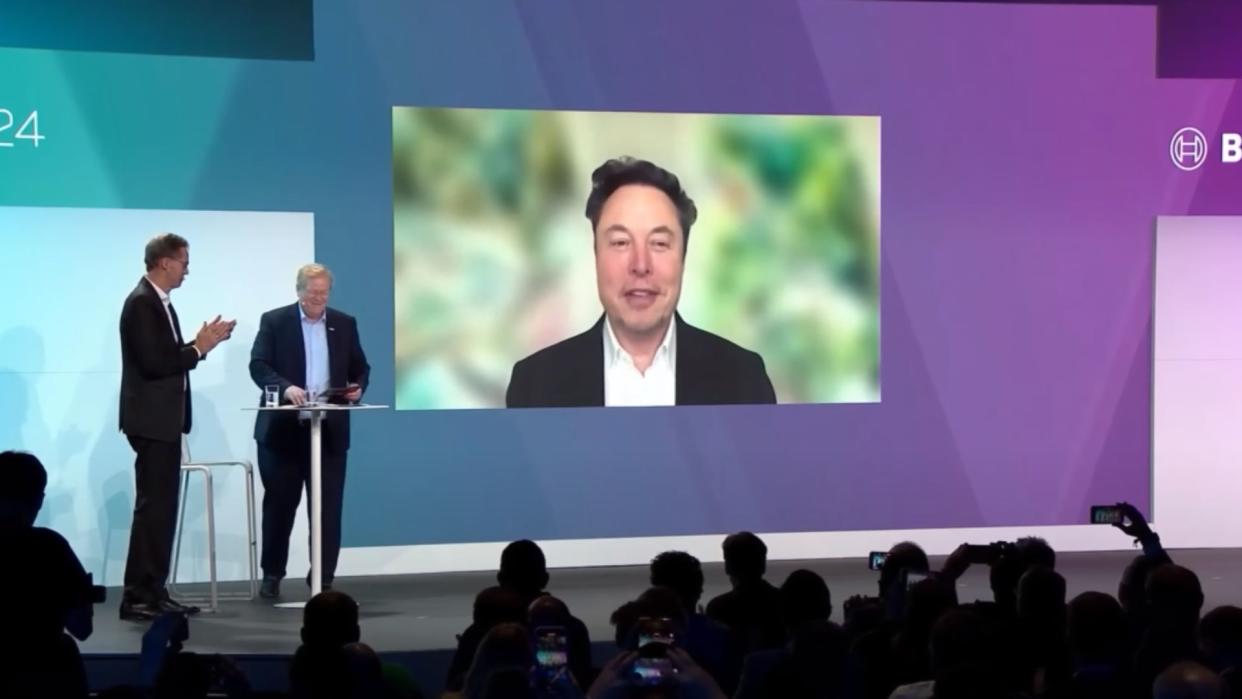 Elon Musk at the Bosch Connected World conference. 