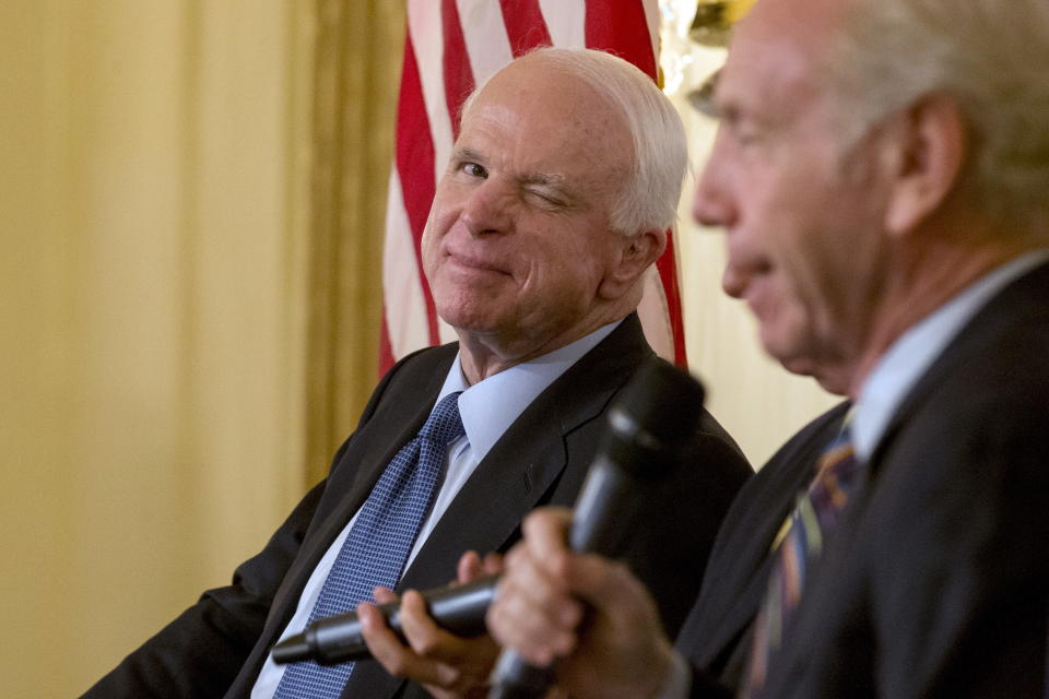 <p>Sen. John McCain winks during a campaign event for Republican presidential candidate Lindsey Graham in New York July 20, 2015. McCain urged Republican presidential candidate Donald Trump to apologize to U.S. military families for saying prisoners of war are not heroes, in his first direct response to Trump’s remarks. (Photo: Brendan McDermid/Reuters) </p>