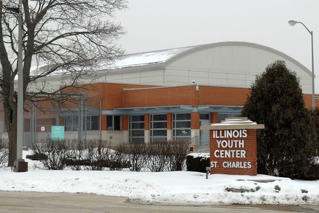 <p>AP Photo/Daily Herald, Rick West</p> Illinois Youth Center in St. Charles