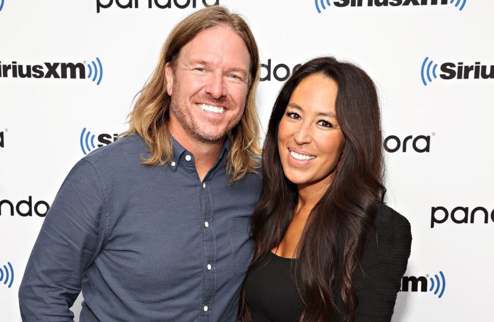 hoda kotb hosts a today show radio event with magnolia's chip and joanna gaines at siriusxm's new york city fishbowl studio