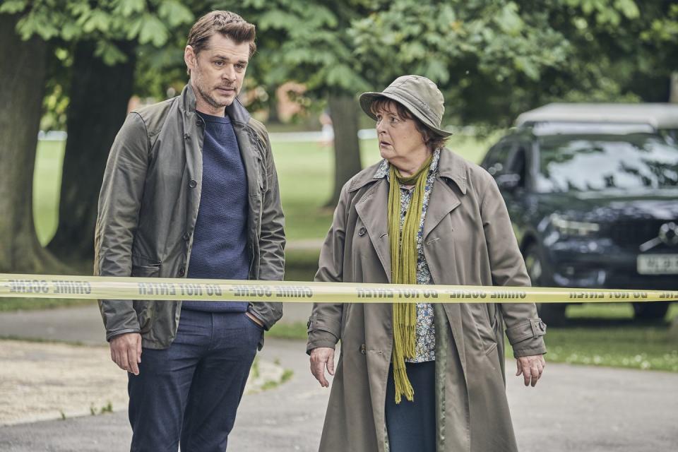 brenda blethyn as vera stanhope and kenny doughty as ds aiden healy in vera