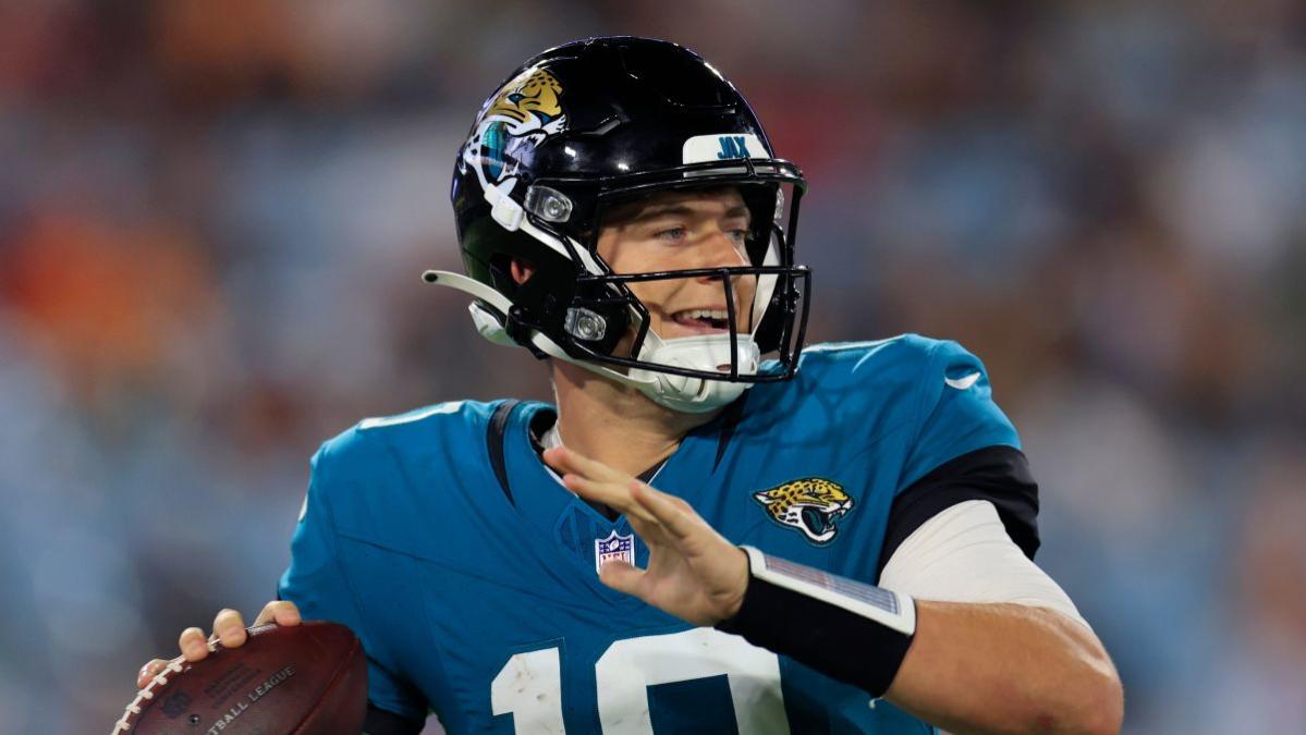 Ex-Patriots QB Mac Jones fitting in with Jaguars amid strong preseason