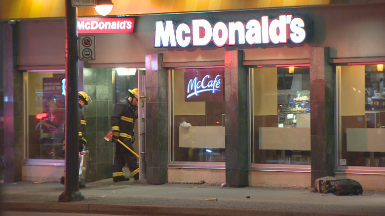 Man sets himself on fire at McDonald's in Vancouver, police watchdog investigating