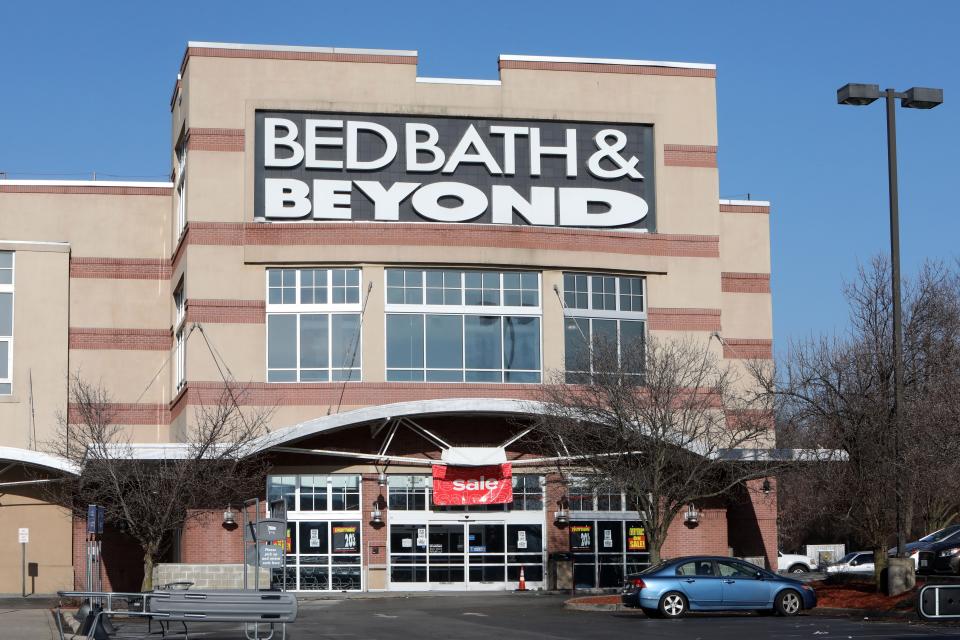 Bed Bath & Beyond in Elmsford, Jan. 30, 2023. The company has announced the Elmsford location will be closing and are having closing sales.