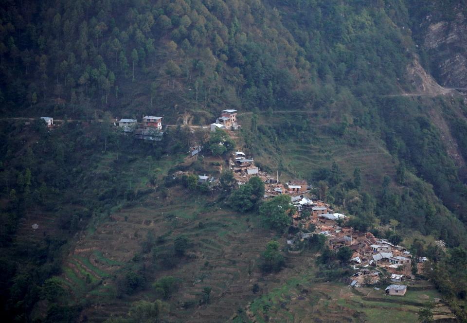 El territorio de Dhading está salpicado de pequeñas localidades muy dispersas, lo que dificulta dar a todas las víctimas la atención necesaria.<br><br>Crédito: REUTERS/Danish Siddiqui