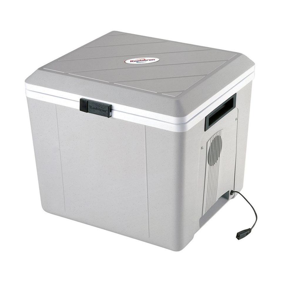 8) Koolatron 29-Quart Voyager Car Cooler