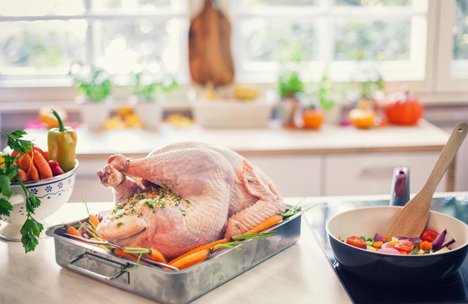 Mistake: You don’t have the right tools to roast a turkey