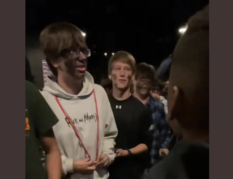 White Teens Spotted at Six Flags in Blackface, Accused of AirDropping Racist Memes