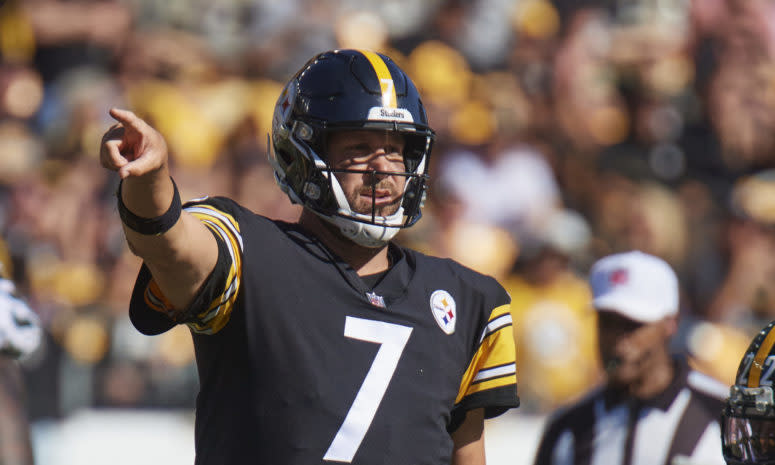 Steelers quarterback Ben Roethlisberger on the field.