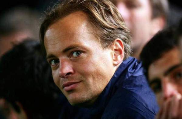 Mark Bosnich en el tribunal. SoFoot