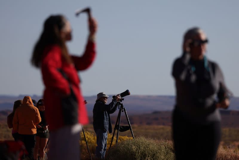 People in Utah and Arizona gather to watch annular solar eclipse