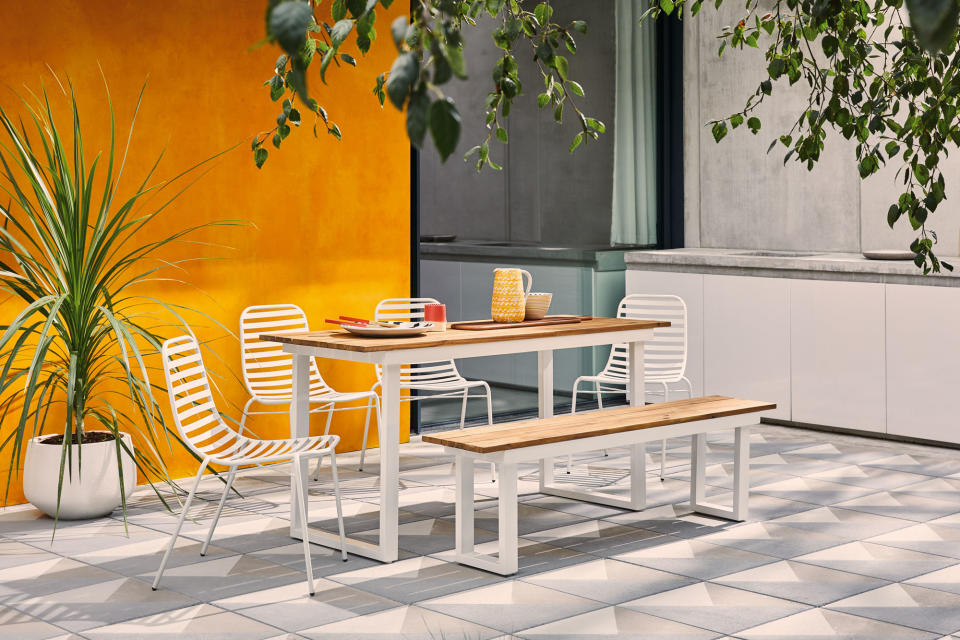 Dine alfresco in style on your patio