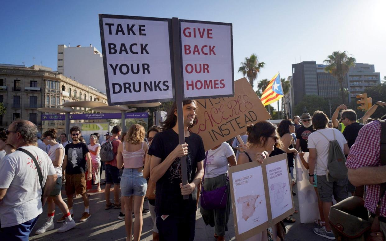 Protestors demonstrate against tourists in Palma