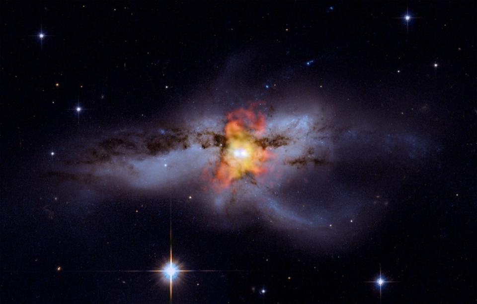 NGC 6240 Black Holes Chandra