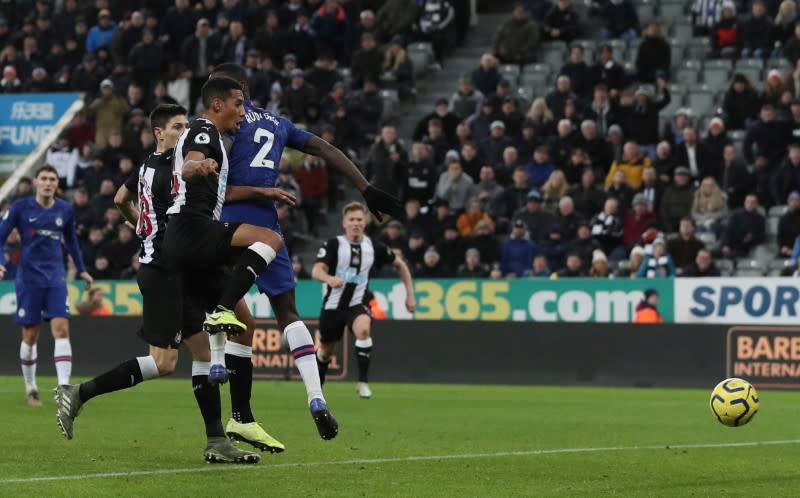 Premier League - Newcastle United v Chelsea