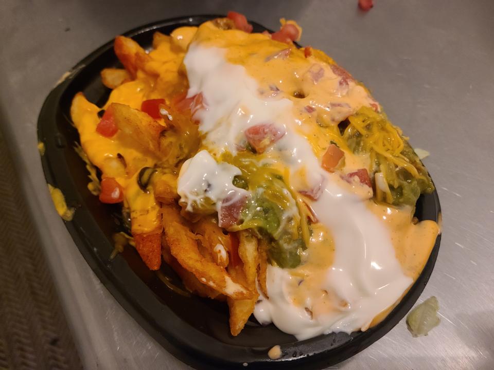 7 layer nacho fries from taco bell