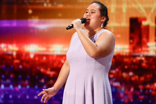 AGT': Singer Lavender Darcangelo wins Heidi Klum's Golden Buzzer