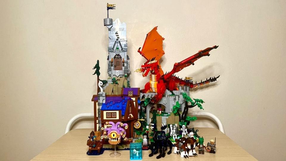 Dungeons and Dragons LEGO set featured image