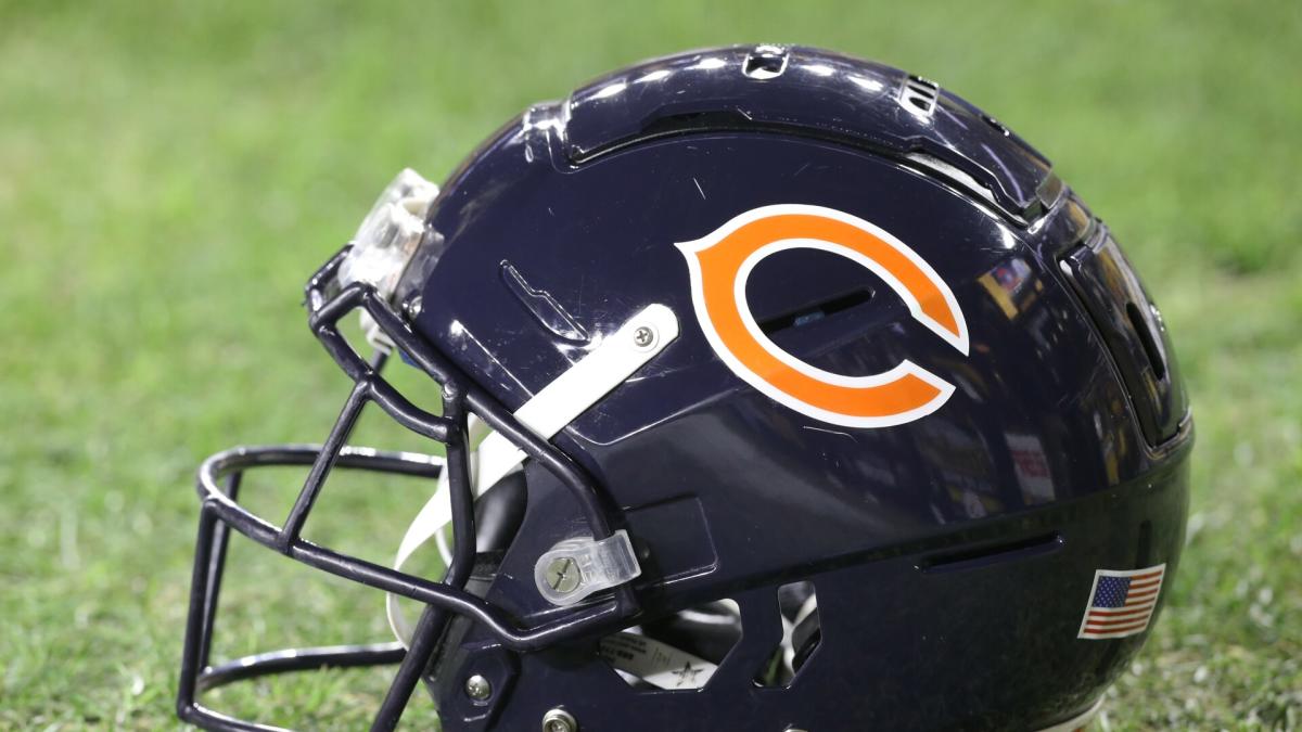 Bears' Nate Davis doubtful to play vs. Tampa Bay after not traveling with  team for personal reasons – NBC Sports Chicago