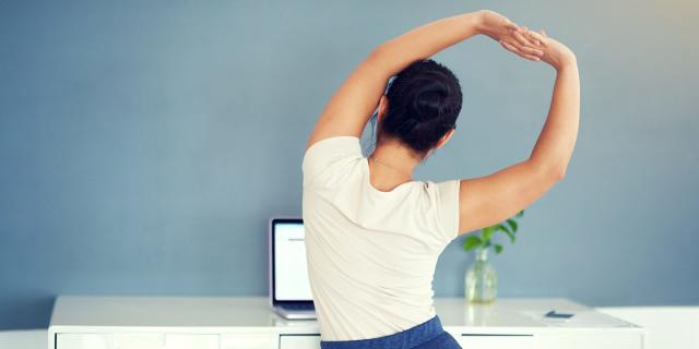 How to improve your posture - posture exercises for home and work