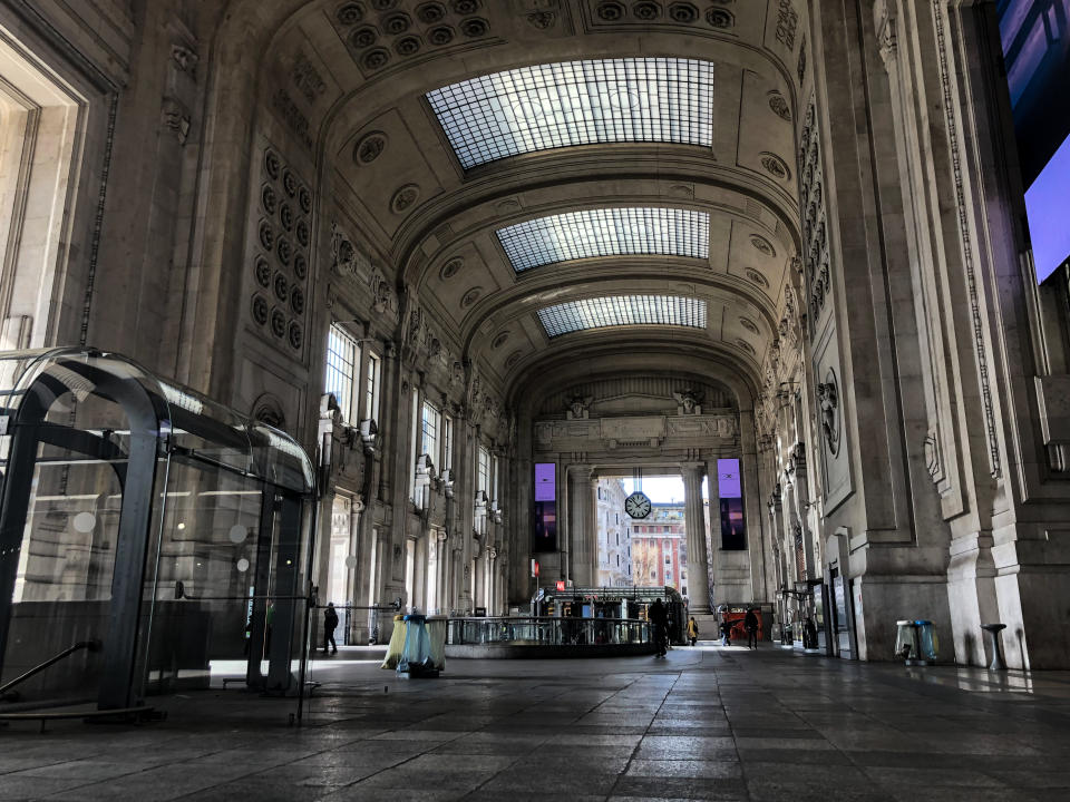 Milano Central Station the first day of quarantine in Italy, Milan, March 9, 2020. (Credit: Mairo Cinquetti/NurPhoto via Getty Images)