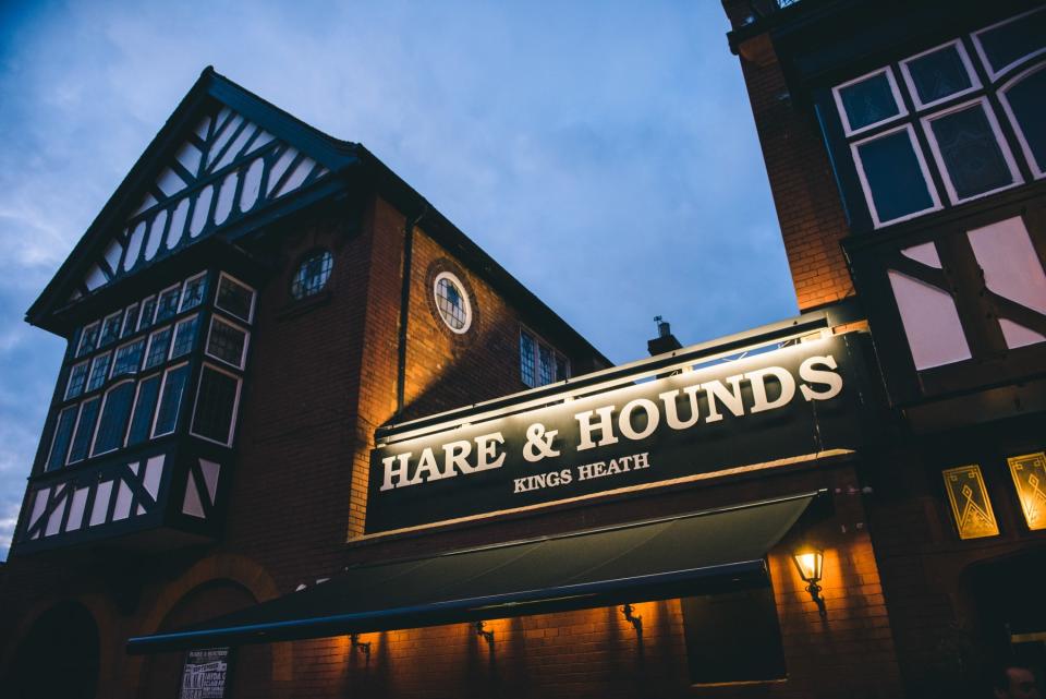Hare &amp; Hounds outside