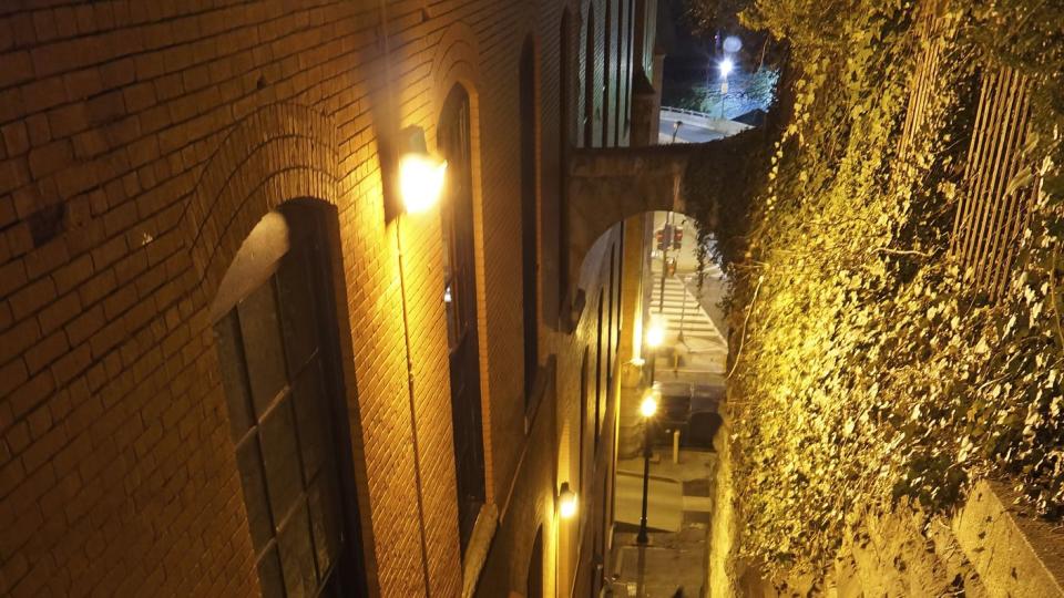 steep exorcist stairs in georgetown